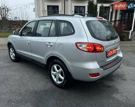 Сірий Хендай Санта Фе, об'ємом двигуна 2.2 л та пробігом 269 тис. км за 9990 $, фото 38 на Automoto.ua
