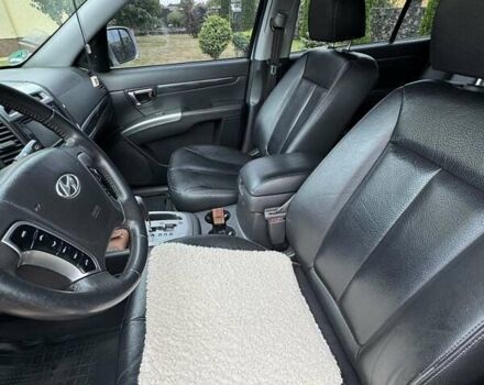 Хендай Санта Фе 2010 в Луцке на Automoto.ua Серый Хендай Санта Фе, объемом двигателя 2.2 л и пробегом 200 тыс. км за 12000 $, фото 7 на Automoto.ua