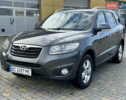 Сірий Хендай Санта Фе, об'ємом двигуна 2.2 л та пробігом 296 тис. км за 10800 $, фото 1 на Automoto.ua