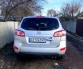 Серый Хендай Санта Фе, объемом двигателя 2.4 л и пробегом 300 тыс. км за 3300 $, фото 1 на Automoto.ua