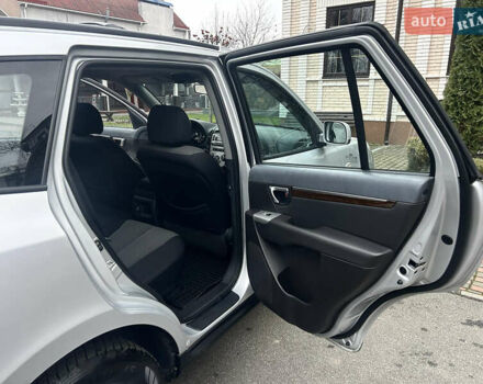 Сірий Хендай Санта Фе, об'ємом двигуна 2.2 л та пробігом 269 тис. км за 9990 $, фото 62 на Automoto.ua