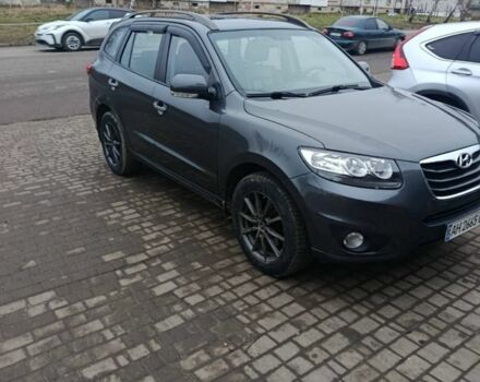 Серый Хендай Санта Фе, объемом двигателя 2.2 л и пробегом 180 тыс. км за 10700 $, фото 1 на Automoto.ua