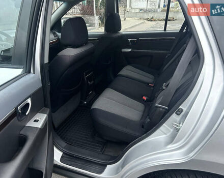 Сірий Хендай Санта Фе, об'ємом двигуна 2.2 л та пробігом 269 тис. км за 9990 $, фото 70 на Automoto.ua