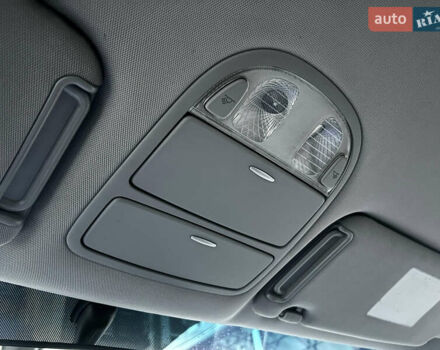 Сірий Хендай Санта Фе, об'ємом двигуна 2.2 л та пробігом 269 тис. км за 9990 $, фото 53 на Automoto.ua