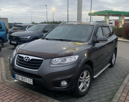 Хендай Санта Фе 2011 в Херсоне на Automoto.ua Серый Хендай Санта Фе, объемом двигателя 2.4 л и пробегом 185 тыс. км за 10800 $, фото 1 на Automoto.ua