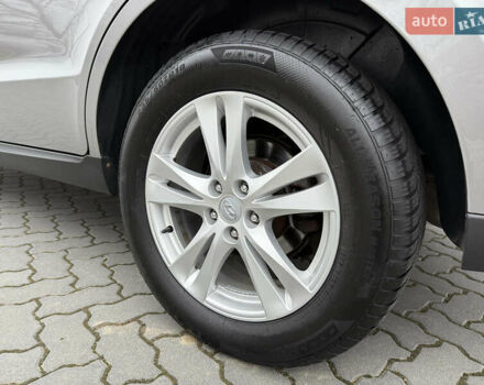 Серый Хендай Санта Фе, объемом двигателя 2 л и пробегом 236 тыс. км за 12600 $, фото 39 на Automoto.ua