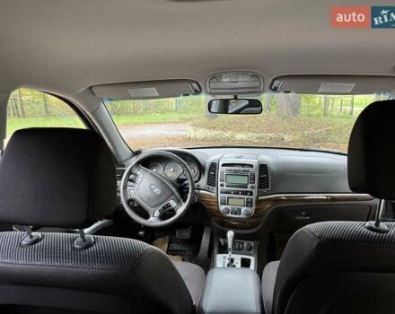 Хендай Санта Фе 2011 в Виннице на Automoto.ua Серый Хендай Санта Фе, объемом двигателя 2.2 л и пробегом 222 тыс. км за 12800 $, фото 9 на Automoto.ua