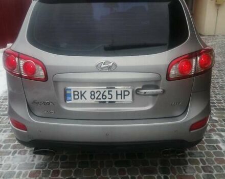 Хендай Санта Фе 2011 в Нетешине на Automoto.ua Серый Хендай Санта Фе, объемом двигателя 2.2 л и пробегом 309 тыс. км за 12800 $, фото 2 на Automoto.ua