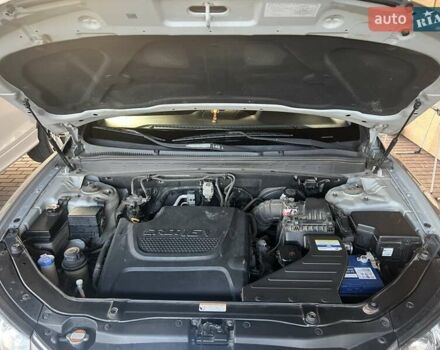 Серый Хендай Санта Фе, объемом двигателя 2.2 л и пробегом 245 тыс. км за 12900 $, фото 27 на Automoto.ua