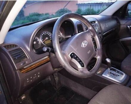 Сірий Хендай Санта Фе, об'ємом двигуна 2.2 л та пробігом 440 тис. км за 11000 $, фото 10 на Automoto.ua