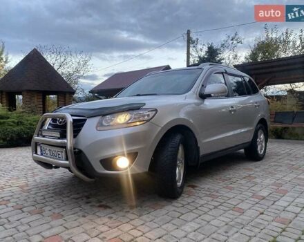 Сірий Хендай Санта Фе, об'ємом двигуна 2.2 л та пробігом 325 тис. км за 13800 $, фото 7 на Automoto.ua