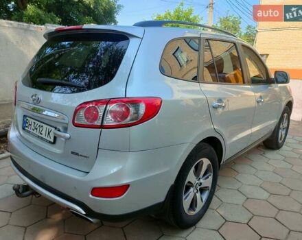 Хендай Санта Фе 2011 в Измаиле на Automoto.ua Серый Хендай Санта Фе, объемом двигателя 2.2 л и пробегом 160 тыс. км за 15300 $, фото 5 на Automoto.ua