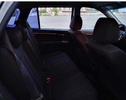 Сірий Хендай Санта Фе, об'ємом двигуна 2.2 л та пробігом 440 тис. км за 11000 $, фото 15 на Automoto.ua