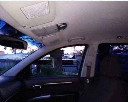 Сірий Хендай Санта Фе, об'ємом двигуна 2.2 л та пробігом 440 тис. км за 11000 $, фото 9 на Automoto.ua