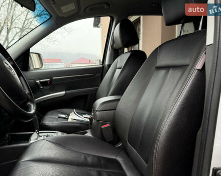 Серый Хендай Санта Фе, объемом двигателя 2.2 л и пробегом 148 тыс. км за 12950 $, фото 37 на Automoto.ua