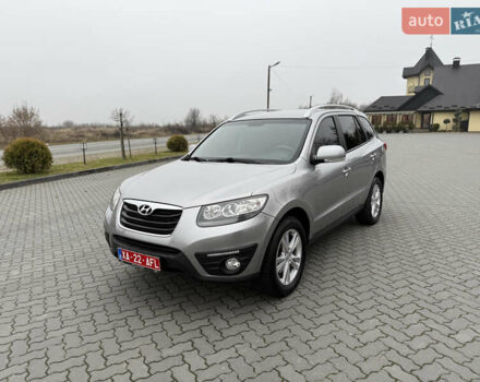 Серый Хендай Санта Фе, объемом двигателя 2 л и пробегом 236 тыс. км за 12600 $, фото 45 на Automoto.ua