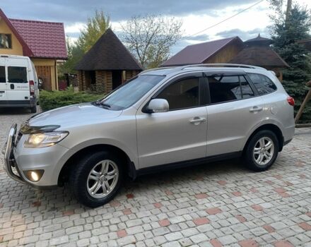 Хендай Санта Фе 2011 в Бориславе на Automoto.ua Серый Хендай Санта Фе, объемом двигателя 2.2 л и пробегом 325 тыс. км за 13800 $, фото 7 на Automoto.ua