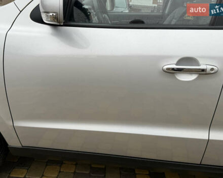 Серый Хендай Санта Фе, объемом двигателя 2.2 л и пробегом 148 тыс. км за 12950 $, фото 62 на Automoto.ua