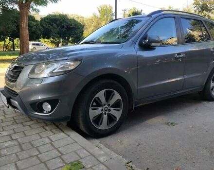 Сірий Хендай Санта Фе, об'ємом двигуна 2.2 л та пробігом 190 тис. км за 14700 $, фото 1 на Automoto.ua