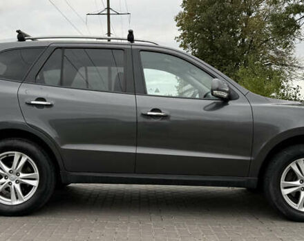 Хендай Санта Фе 2011 у Вінниці на Automoto.ua Сірий Хендай Санта Фе, об'ємом двигуна 2.2 л та пробігом 219 тис. км за 11300 $, фото 1 на Automoto.ua