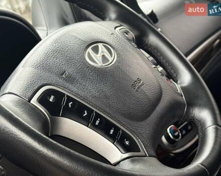 Сірий Хендай Санта Фе, об'ємом двигуна 2.2 л та пробігом 180 тис. км за 11200 $, фото 27 на Automoto.ua