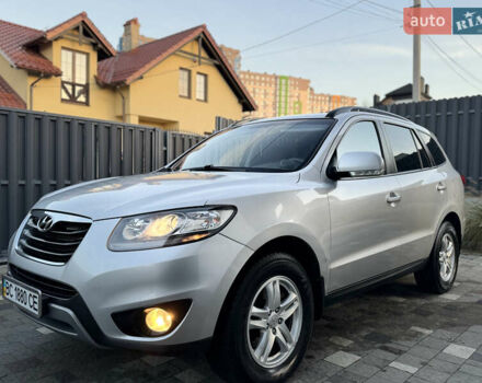 Серый Хендай Санта Фе, объемом двигателя 2.2 л и пробегом 191 тыс. км за 12900 $, фото 9 на Automoto.ua