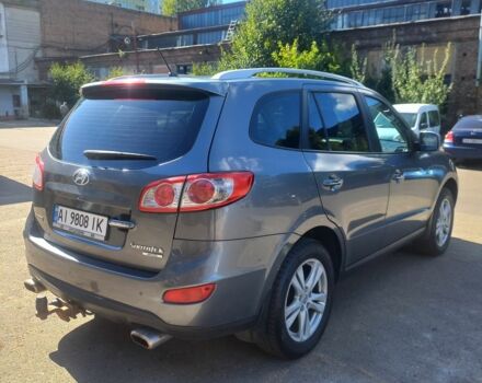 Хендай Санта Фе 2011 в Киеве на Automoto.ua Серый Хендай Санта Фе, объемом двигателя 2.4 л и пробегом 1 тыс. км за 10300 $, фото 4 на Automoto.ua