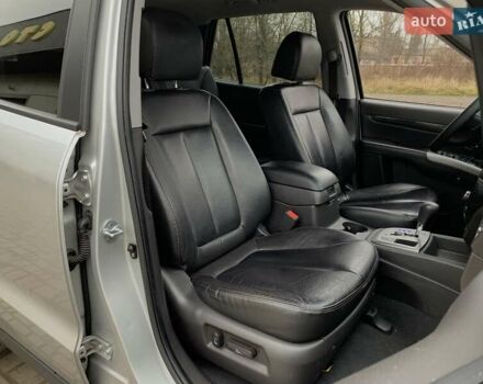 Серый Хендай Санта Фе, объемом двигателя 2.2 л и пробегом 193 тыс. км за 14255 $, фото 33 на Automoto.ua