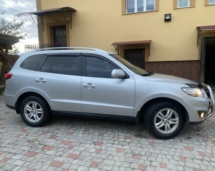 Хендай Санта Фе 2011 в Бориславе на Automoto.ua Серый Хендай Санта Фе, объемом двигателя 2.2 л и пробегом 325 тыс. км за 13800 $, фото 2 на Automoto.ua