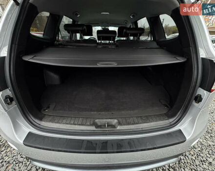 Серый Хендай Санта Фе, объемом двигателя 2.2 л и пробегом 200 тыс. км за 11000 $, фото 27 на Automoto.ua