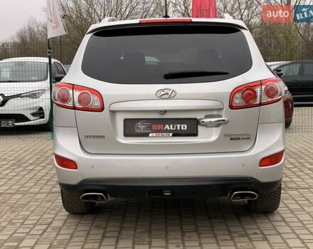 Серый Хендай Санта Фе, объемом двигателя 2.2 л и пробегом 193 тыс. км за 14255 $, фото 16 на Automoto.ua