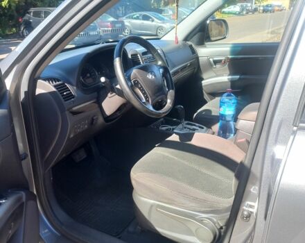 Хендай Санта Фе 2011 в Киеве на Automoto.ua Серый Хендай Санта Фе, объемом двигателя 2.4 л и пробегом 1 тыс. км за 10300 $, фото 5 на Automoto.ua