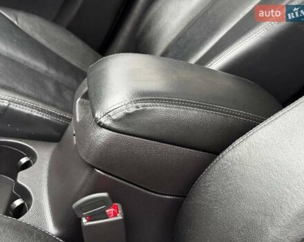 Сірий Хендай Санта Фе, об'ємом двигуна 2.2 л та пробігом 180 тис. км за 11200 $, фото 25 на Automoto.ua