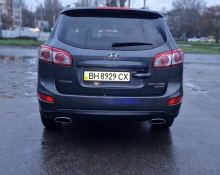 Серый Хендай Санта Фе, объемом двигателя 2.4 л и пробегом 194 тыс. км за 11500 $, фото 3 на Automoto.ua