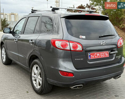 Хендай Санта Фе 2011 у Вінниці на Automoto.ua Сірий Хендай Санта Фе, об'ємом двигуна 2.2 л та пробігом 219 тис. км за 11300 $, фото 4 на Automoto.ua