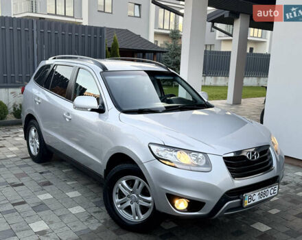 Серый Хендай Санта Фе, объемом двигателя 2.2 л и пробегом 191 тыс. км за 12900 $, фото 6 на Automoto.ua