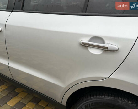 Серый Хендай Санта Фе, объемом двигателя 2.2 л и пробегом 148 тыс. км за 12950 $, фото 59 на Automoto.ua