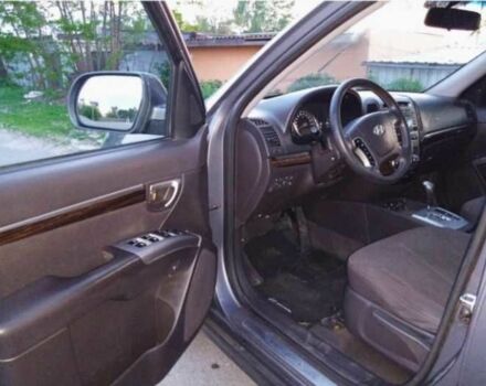 Сірий Хендай Санта Фе, об'ємом двигуна 2.2 л та пробігом 440 тис. км за 11000 $, фото 11 на Automoto.ua