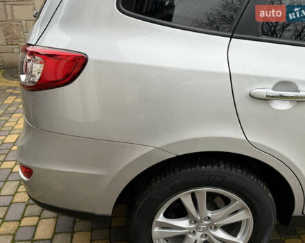 Серый Хендай Санта Фе, объемом двигателя 2.2 л и пробегом 148 тыс. км за 12950 $, фото 52 на Automoto.ua