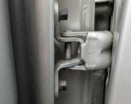 Сірий Хендай Санта Фе, об'ємом двигуна 2.2 л та пробігом 201 тис. км за 13000 $, фото 21 на Automoto.ua