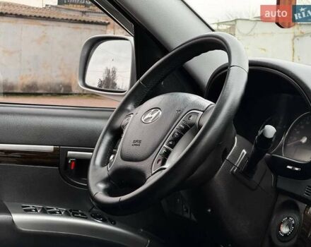 Сірий Хендай Санта Фе, об'ємом двигуна 2.2 л та пробігом 180 тис. км за 11200 $, фото 35 на Automoto.ua