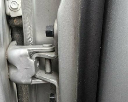 Сірий Хендай Санта Фе, об'ємом двигуна 2.2 л та пробігом 201 тис. км за 13000 $, фото 19 на Automoto.ua