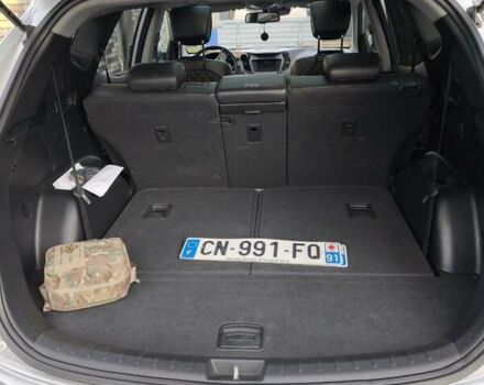 Сірий Хендай Санта Фе, об'ємом двигуна 2.2 л та пробігом 207 тис. км за 17800 $, фото 13 на Automoto.ua