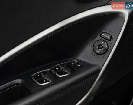 Сірий Хендай Санта Фе, об'ємом двигуна 2 л та пробігом 154 тис. км за 15500 $, фото 14 на Automoto.ua