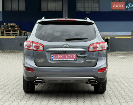 Сірий Хендай Санта Фе, об'ємом двигуна 2.2 л та пробігом 226 тис. км за 12250 $, фото 9 на Automoto.ua