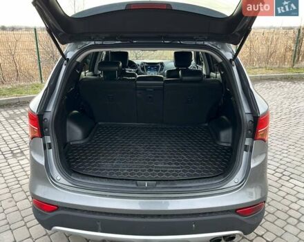 Сірий Хендай Санта Фе, об'ємом двигуна 2.2 л та пробігом 282 тис. км за 15900 $, фото 19 на Automoto.ua