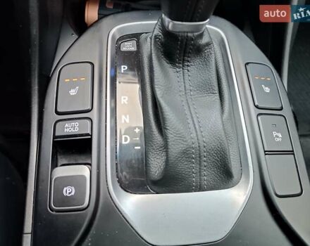 Серый Хендай Санта Фе, объемом двигателя 2.2 л и пробегом 265 тыс. км за 17000 $, фото 26 на Automoto.ua