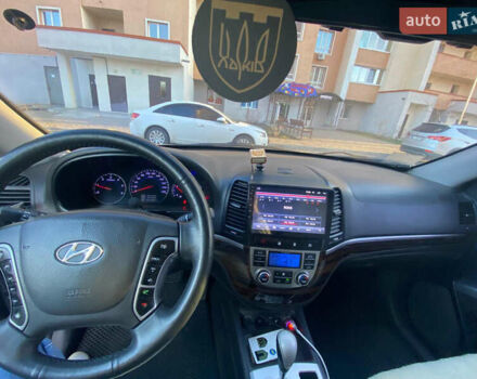 Хендай Санта Фе 2012 в Киеве на Automoto.ua Серый Хендай Санта Фе, объемом двигателя 2.2 л и пробегом 211 тыс. км за 14200 $, фото 19 на Automoto.ua
