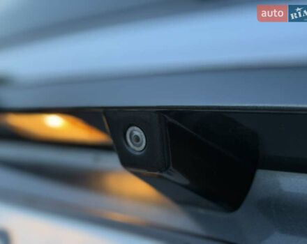 Серый Хендай Санта Фе, объемом двигателя 2.2 л и пробегом 233 тыс. км за 13500 $, фото 9 на Automoto.ua