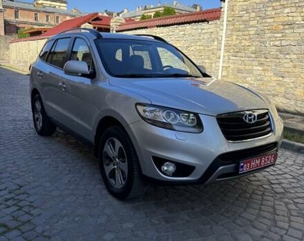 Сірий Хендай Санта Фе, об'ємом двигуна 2.2 л та пробігом 210 тис. км за 13500 $, фото 1 на Automoto.ua